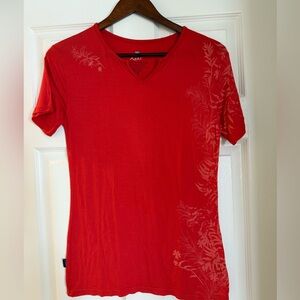 Kuhl short sleeve red t-shirt
